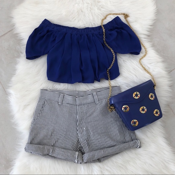 Bundle of Blue Crop Top & Striped Shorts, Medium - Picture 3 of 8